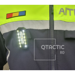 Lanternă Tactică LED cu Prindere, 5 Moduri de Iluminare – Ideală pentru Polițiști și Personal Tactic